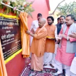 सराफा व्यापारी से 2 लाख रुपये के गहने और नकदी की लूट