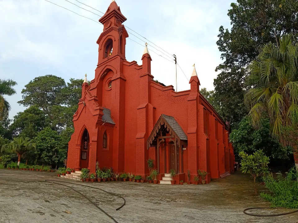 Gorakhpur Church History: कैंट इलाके में दो सौ साल पहले पड़ी थी गोरखपुर शहर के पहले चर्च की नींव सेंट एंड्रयूज चर्च : 1898 में रेलवे अधिकारियों के लिए बनाया गया था