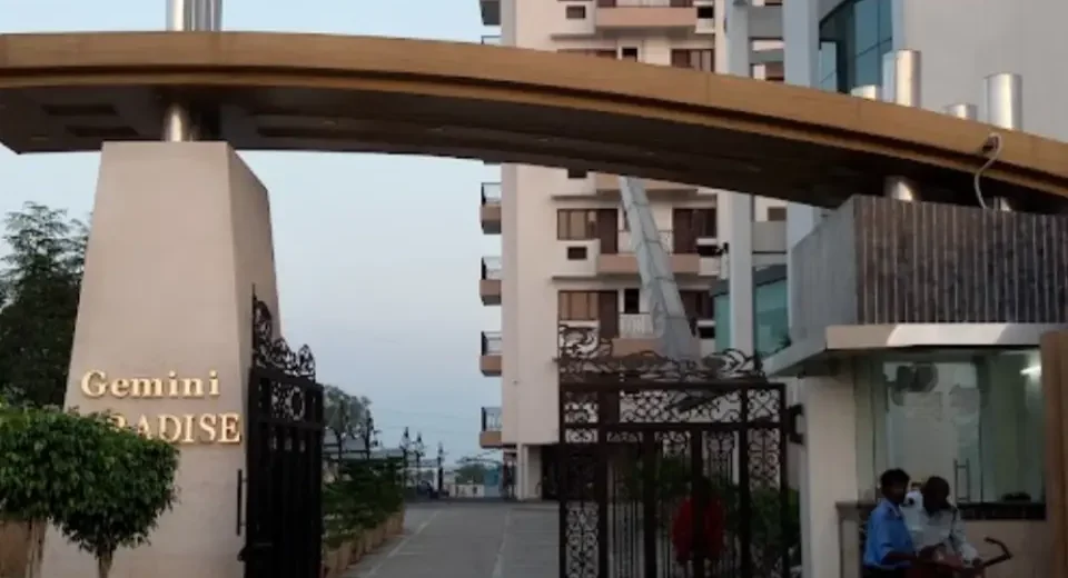 शहर की पॉश सोसाइटी से 29 लोग पकड़े गए, 'खेल' सुनकर सब हैरान