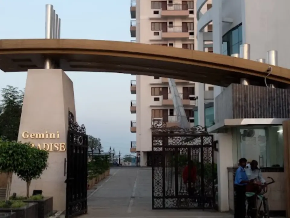 शहर की पॉश सोसाइटी से 29 लोग पकड़े गए, 'खेल' सुनकर सब हैरान