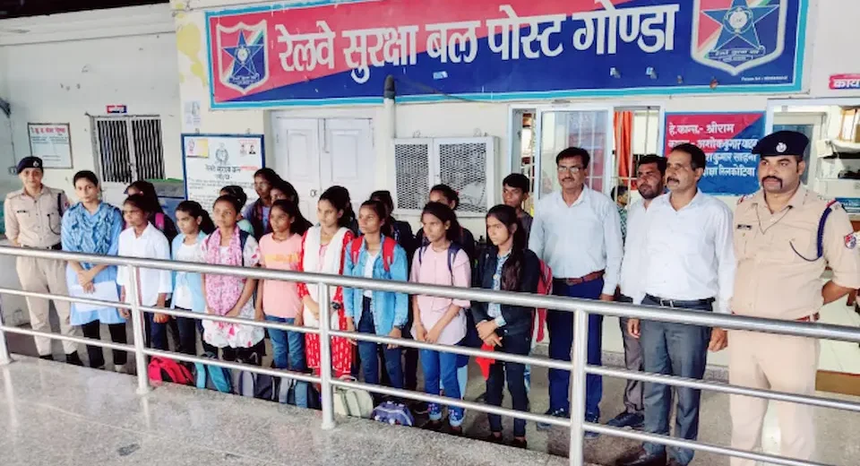 'आहट' और 'नन्हें फरिश्ते' ने लौटाई सैकड़ों बच्चों, महिलाओं की मुस्कान