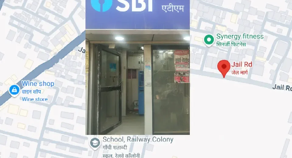 जालसाजी का नया तरीका…एटीएम में फंसेगा कार्ड, बगल में लिखा होगा फर्जी हेल्पलाइन नंबर