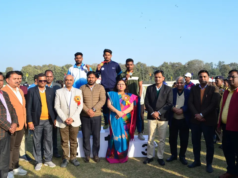 शिक्षा और शोध के साथ खेलकूद भी हमारी प्राथमिकता में: प्रोफेसर पूनम टंडन शिक्षा और शोध के साथ खेलकूद भी हमारी प्राथमिकता में: प्रोफेसर पूनम टंडन