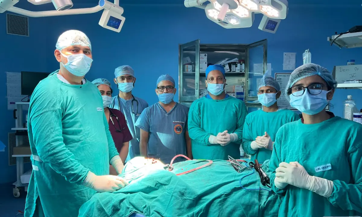 12 साल से बंद मुंह वाली युवती का सफल ऑपरेशन, 3 घंटे में हुआ इलाज 12 साल से बंद मुंह वाली युवती का सफल ऑपरेशन, 3 घंटे में हुआ इलाज