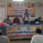 महराजगंज में बड़ा सड़क हादसा: बोर्ड परीक्षा देने जा रही तीन छात्राओं की मौत, 11 घायल