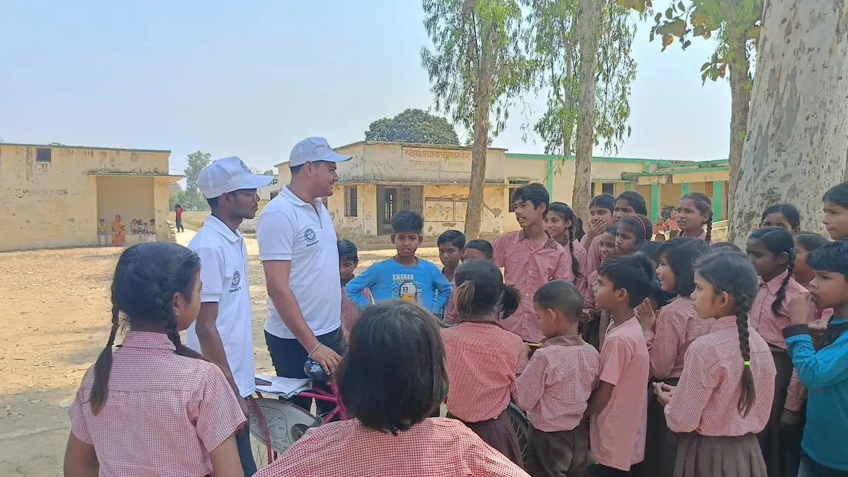 महिला सशक्तीकरण और सामाजिक जागरूकता के लिए निकली साइकिल यात्रा