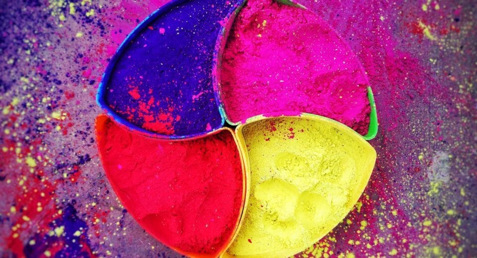 Holi ke Rang: ये वसंत का एकांत…ये रंगों की उदासी!