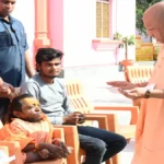 गोरखपुर में 1200 जोड़ों का सामूहिक विवाह, सीएम योगी ने नवयुगल को दिया आशीर्वाद