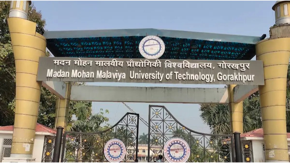 एमएमएमयूटी में 'Alum Speaks' सेशन: पूर्व छात्र ने 'ज़रूरी टेक स्किल्स बनाम बज़वर्ड्स' पर की चर्चा