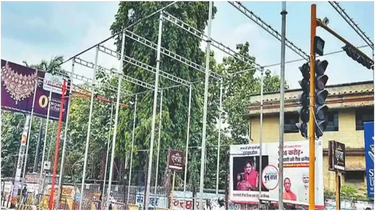 गोरखपुर में अब सिग्नल पर नहीं लगेगी 'धूप की चोट'! नगर निगम लगा रहा खास 'हरी छत', देखें कहाँ हुई शुरुआत