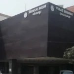 सावन का पहला दिन: CM योगी ने किया रुद्राभिषेक, फिर जनता दरबार में सुनीं सैकड़ों फरियादें