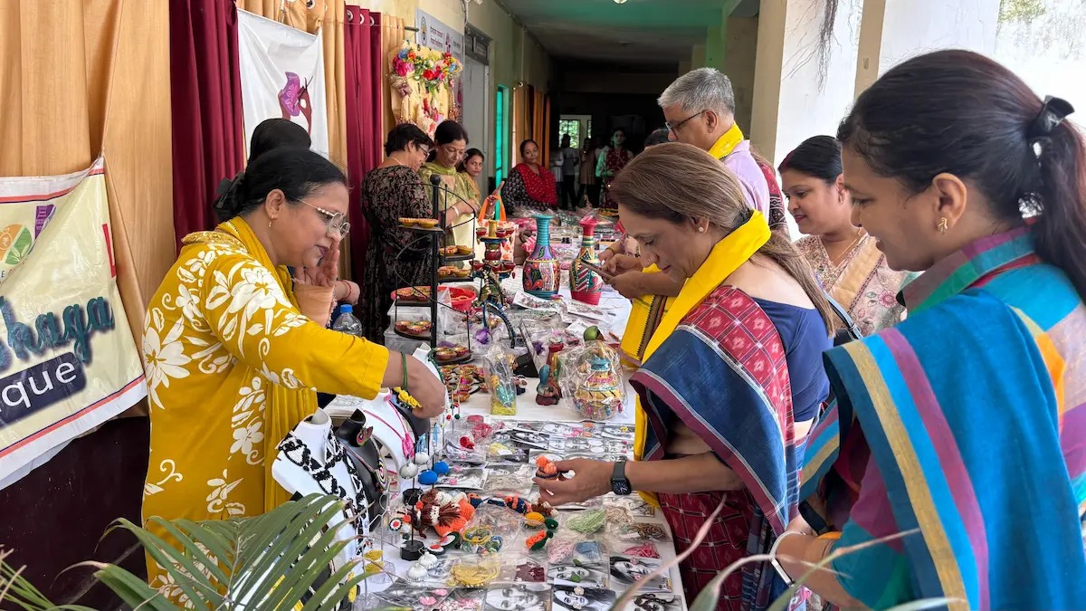 गोरखपुर विश्वविद्यालय में 'महिला हुनर हाट' ने दी महिला सशक्तीकरण को नई दिशा