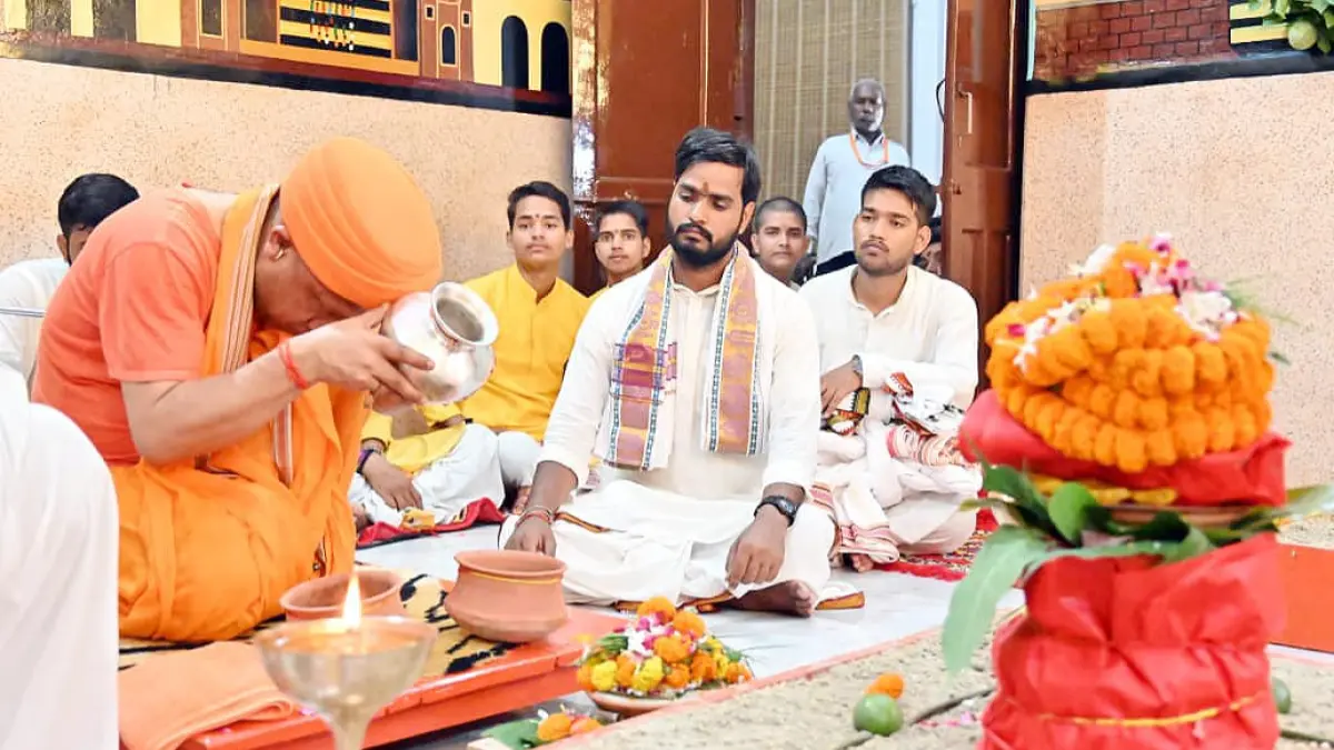 गोरखपुर: गोरक्षपीठ में योगी आदित्यनाथ ने की मां शैलपुत्री की पूजा, नवरात्रि का अनुष्ठान शुरू