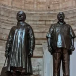 गोरखपुर ब्रेकिंग: छेड़खानी के आरोपी को पकड़ने गई पुलिस टीम पर जानलेवा पथराव, दरोगा का सिर फटा