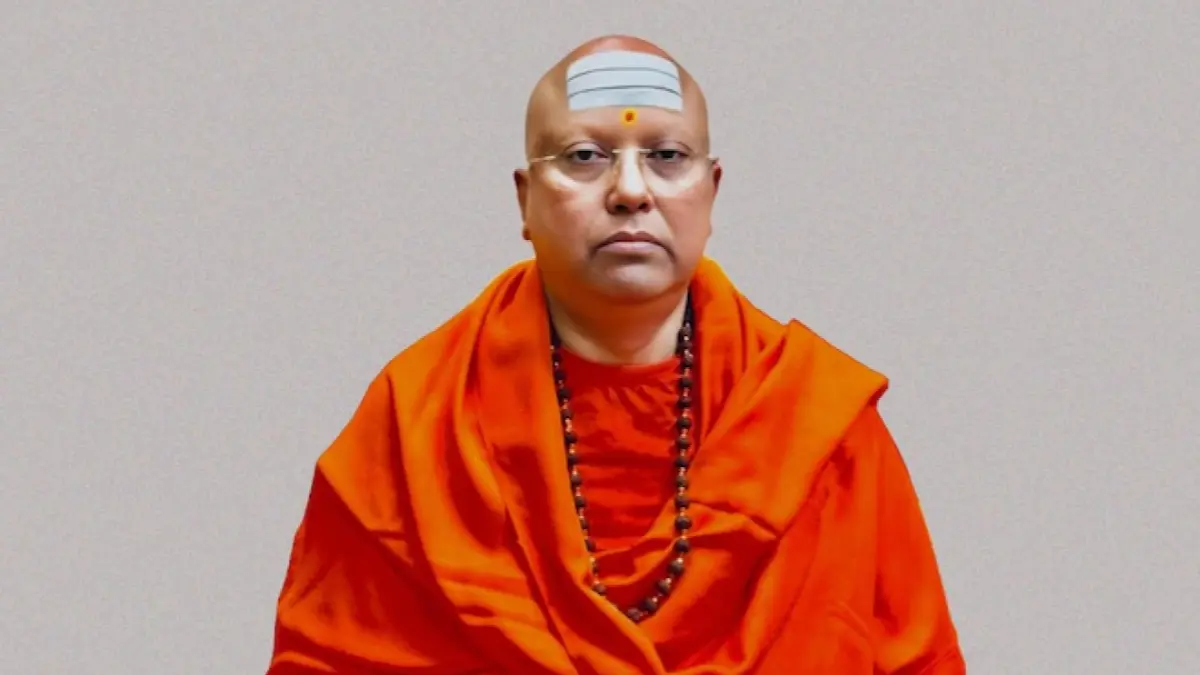 शारदा इंस्टीट्यूट यौन शोषण मामला: 17 छात्राओं से दरिंदगी का आरोपी ‘स्वामी चैतन्यानंद’ आगरा से गिरफ्तार