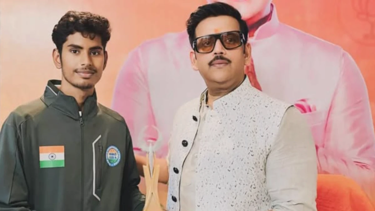 चुनौतियों को किक से मात: जानें कौन है गोरखपुर का छोरा सनी जो किकबॉक्सिंग रिंग में मचा रहा है धूम चुनौतियों को किक से मात: जानें कौन है गोरखपुर का छोरा सनी जो किकबॉक्सिंग रिंग में मचा रहा है धूम