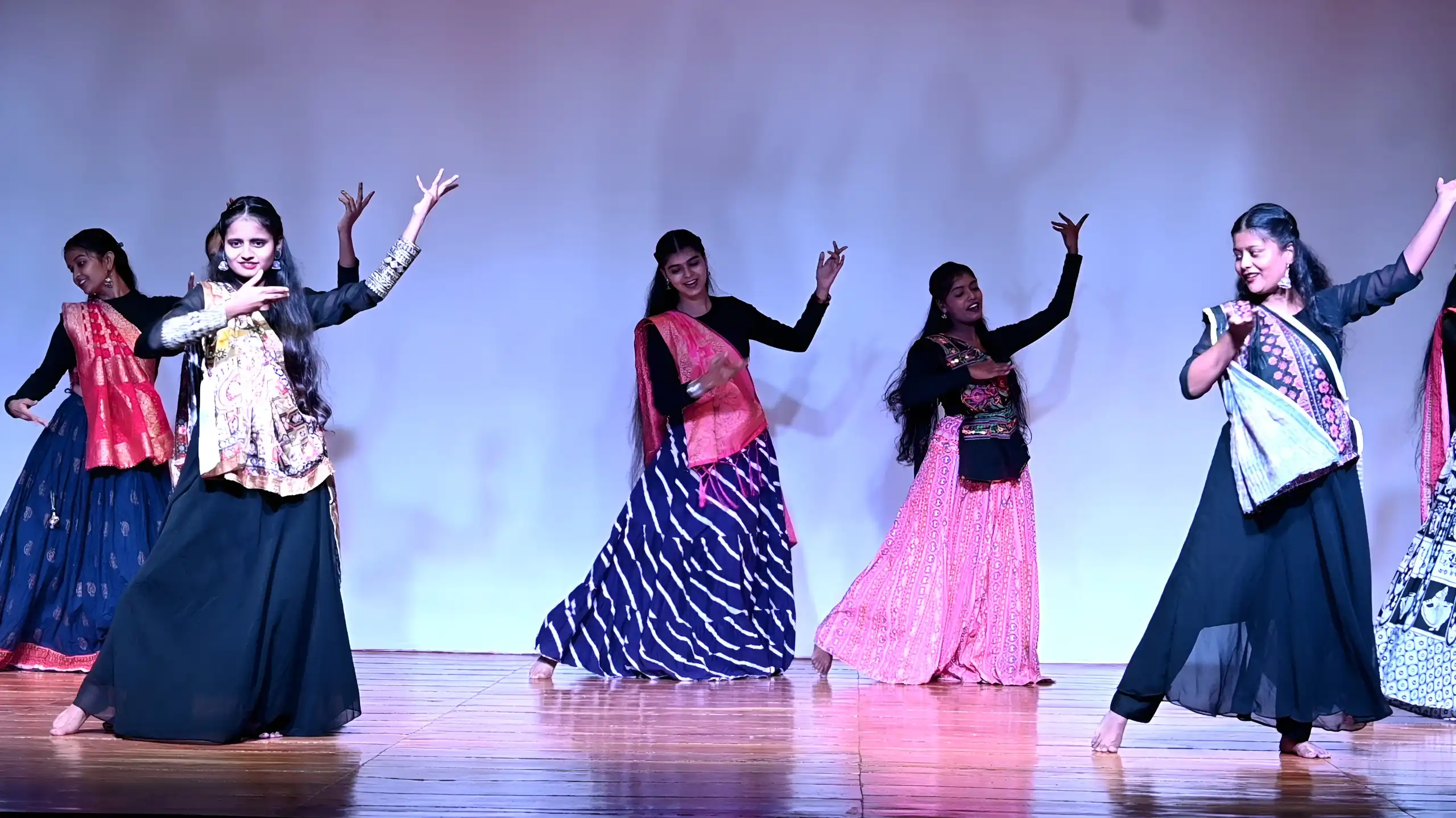 फातिमा अस्पताल में दीपावली मिलन समारोह का आयोजन, 'सेवा और आशा' का दिया संदेश फातिमा अस्पताल में दीपावली मिलन समारोह का आयोजन, 'सेवा और आशा' का दिया संदेश