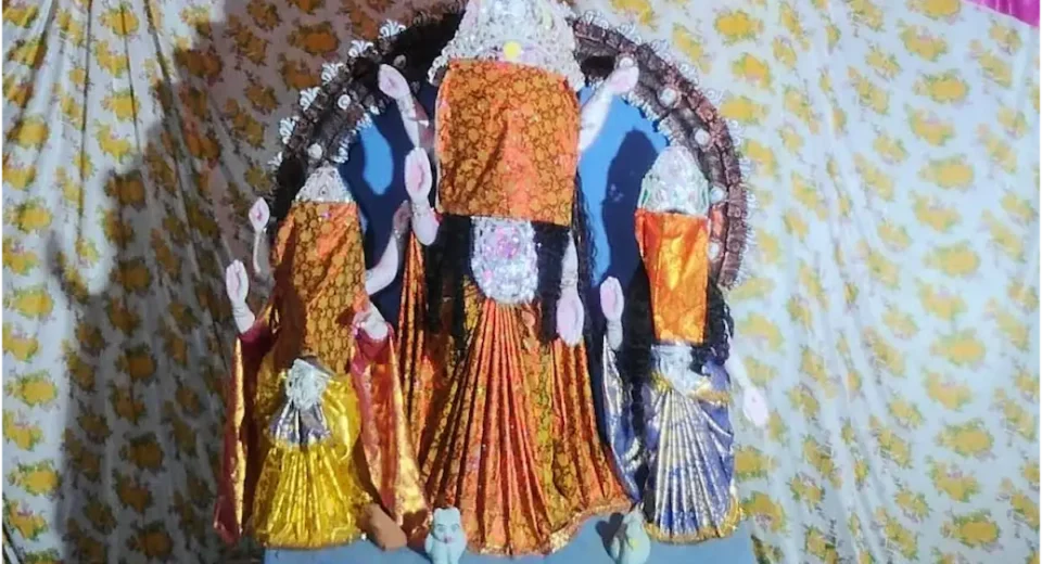 गोरखपुर में 'धनतेरस' पर पंडालों में विराजेंगी माता लक्ष्मी, 1000 से अधिक प्रतिमाएं होंगी स्थापित गोरखपुर में 'धनतेरस' पर पंडालों में विराजेंगी माता लक्ष्मी, 1000 से अधिक प्रतिमाएं होंगी स्थापित