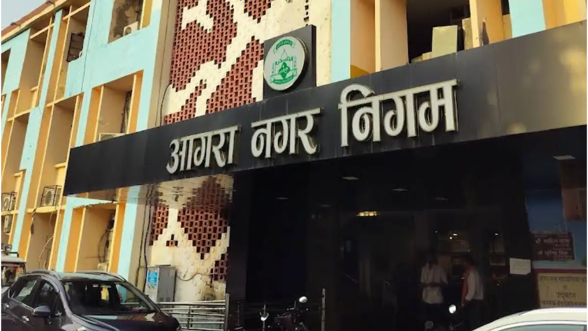 आगरा: जन्म और मृत्यु प्रमाणपत्र अब WhatsApp पर! कागजी झंझट खत्म, घर बैठे ही हो जाएगा काम