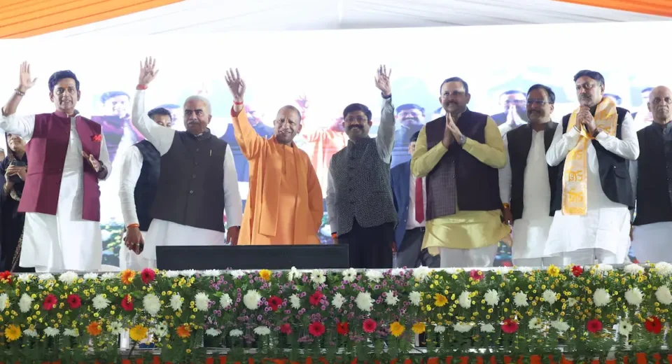 गोरखपुर समाचार: आज की प्रमुख सुर्खियां: एक नजर में जानें गोरखपुर शहर की हर खबर गोरखपुर समाचार: आज की प्रमुख सुर्खियां: एक नजर में जानें गोरखपुर शहर की हर खबर