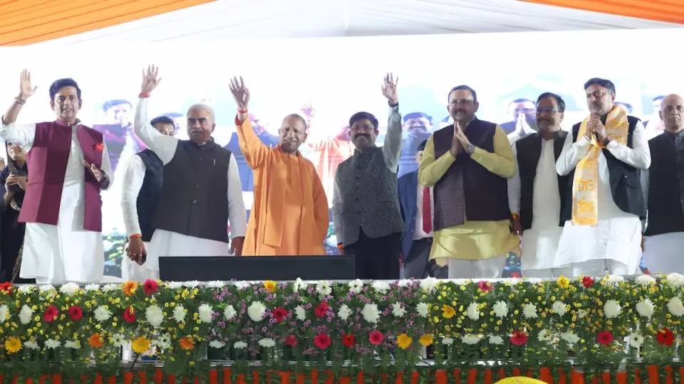 गोरखपुर समाचार: आज की प्रमुख सुर्खियां: एक नजर में जानें गोरखपुर शहर की हर खबर गोरखपुर समाचार: आज की प्रमुख सुर्खियां: एक नजर में जानें गोरखपुर शहर की हर खबर