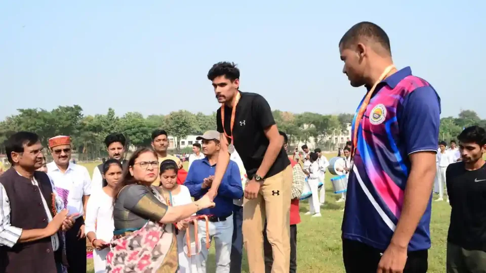 एथलेटिक मीट: गोरखपुर विश्वविद्यालय में दो नए रिकॉर्ड बने, कल्पनाथ राय कॉलेज का दबदबा
