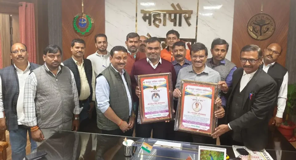 राष्ट्रीय जल संरक्षण में गोरखपुर का डंका, महापौर और नगर आयुक्त 'गुरु गंभीर नाथ स्मृति सम्मान' से अलंकृत