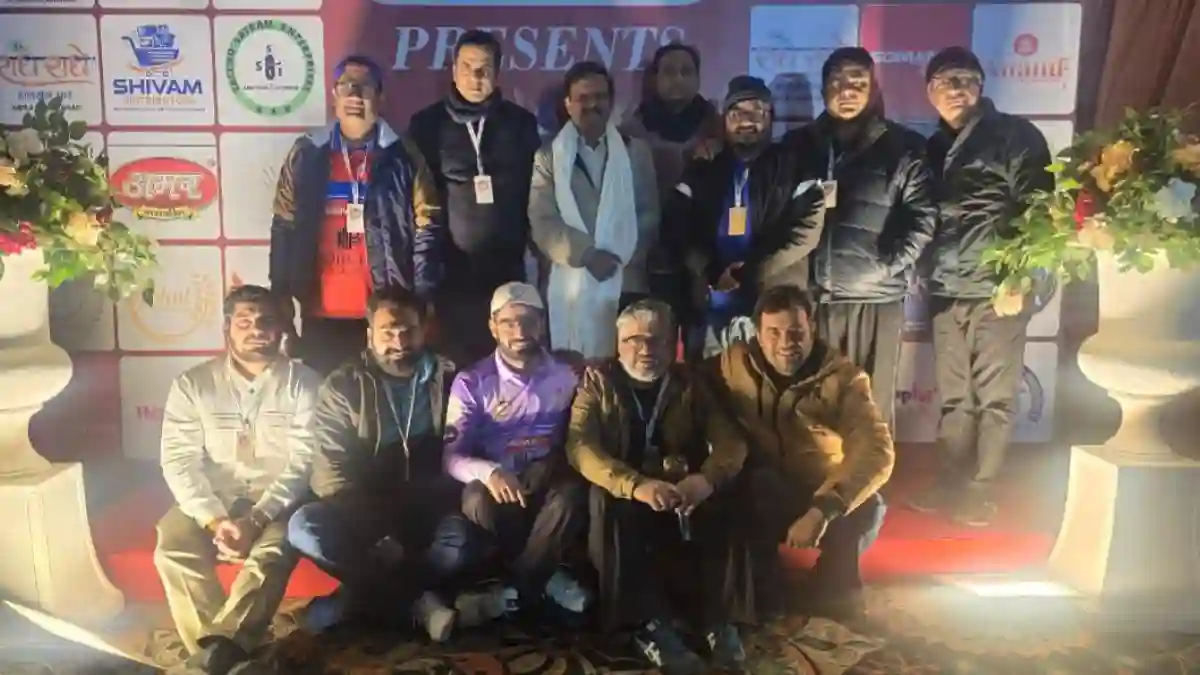 गोरखपुर सिंधी प्रीमियर लीग में महावस्तु और सानवी ज्वेलर्स ने दर्ज की धमाकेदार जीत