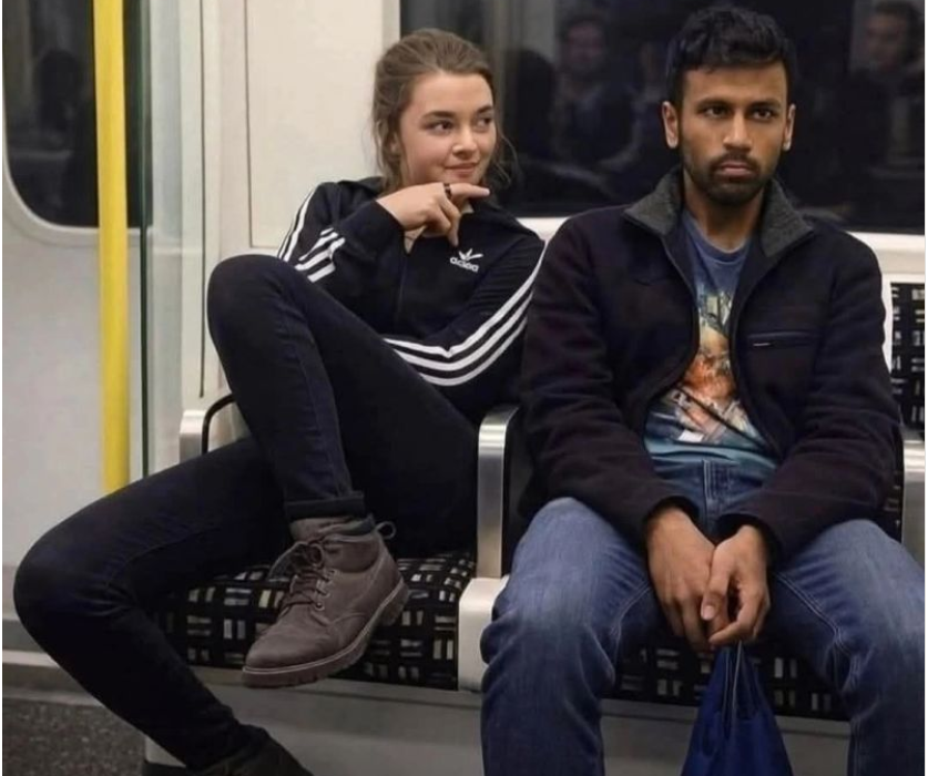 800 यूरो सैलरी, परमिट और रातोंरात शोहरत, एक वायरल फोटो ने भारतीय युवक की ज़िंदगी बदल दी 800 यूरो सैलरी, परमिट और रातोंरात शोहरत, एक वायरल फोटो ने भारतीय युवक की ज़िंदगी बदल दी