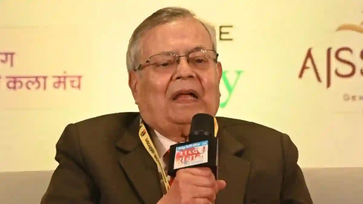 मैं साहित्यकार नहीं, कारोबारी लेखक हूं, अज्ञान ही मेरे लिए वरदान है: सुरेंद्र मोहन पाठक मैं साहित्यकार नहीं, कारोबारी लेखक हूं, अज्ञान ही मेरे लिए वरदान है: सुरेंद्र मोहन पाठक