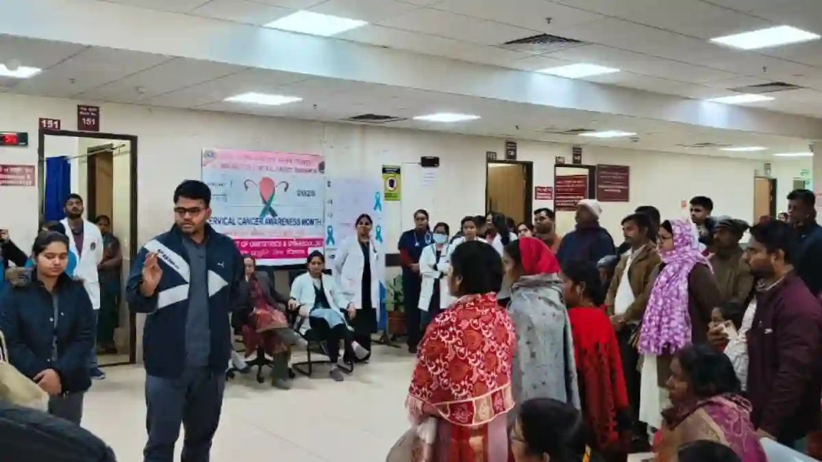 एम्स गोरखपुर: 25 से 65 साल की महिलाओं के लिए बड़ा अपडेट, हर 3 साल में करानी होगी यह जांच एम्स गोरखपुर: 25 से 65 साल की महिलाओं के लिए बड़ा अपडेट, हर 3 साल में करानी होगी यह जांच