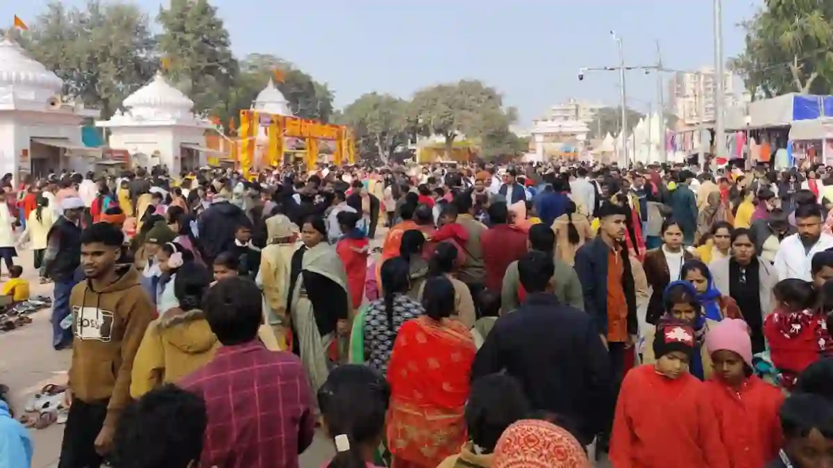 खिचड़ी मेला 2026: गोरखपुर-नौतनवा रूट पर 10 फेरे लगाएगी विशेष गाड़ी, नकहा में रुकेंगी 18 ट्रेनें